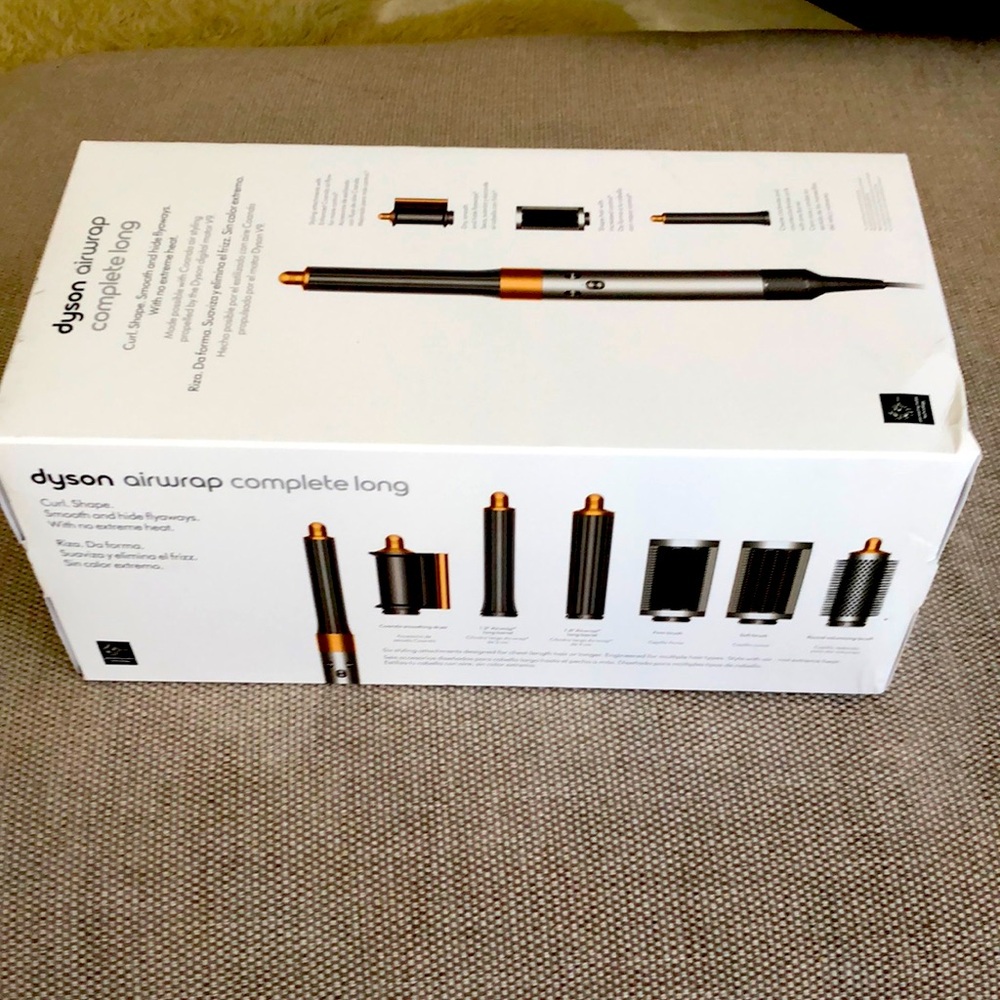New in Box.Dyson airwrap complete long.